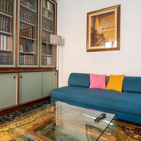 Ur-nest Borgo B Bolonia