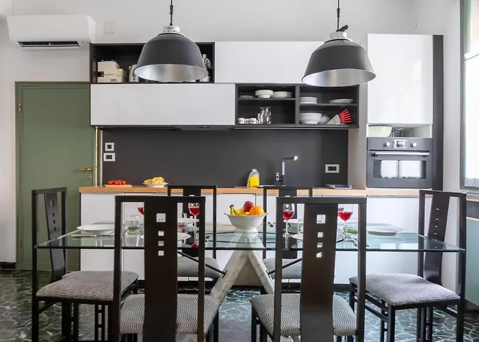 Ur-nest Borgo B شقة